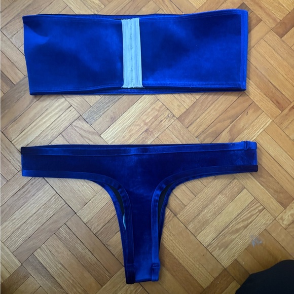 Blue Velvet Bikini Set - Picture 2 of 3